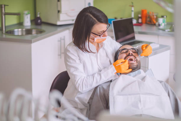 Best Emergency Tooth Extraction in Fairview, CA